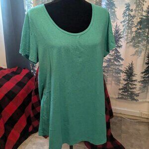 LulaRoe Classic Tee